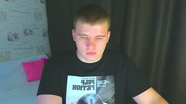 Snapshot of kittenmurr chatting on September 11, 8:31 pm kittenmurr online show from September 11, 8:31 pm