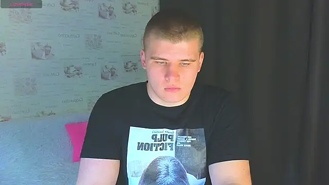 Snapshot of kittenmurr chatting on October 9, 10:19 pm kittenmurr online show from October 9, 10:19 pm