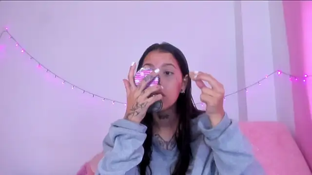 Abby roussee online show from October 21, 1:01 pm