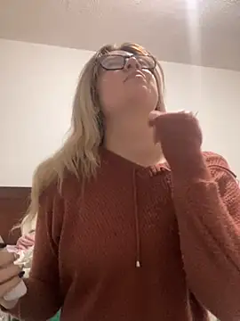 Blair Bunnyy online show from November 16, 6:52 am