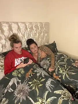 Charsworld online show from November 14, 6:39 pm