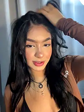 jenn fit online show from November 19, 2:22 am