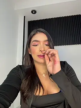 jenn fit online show from March 5, 5:14 am