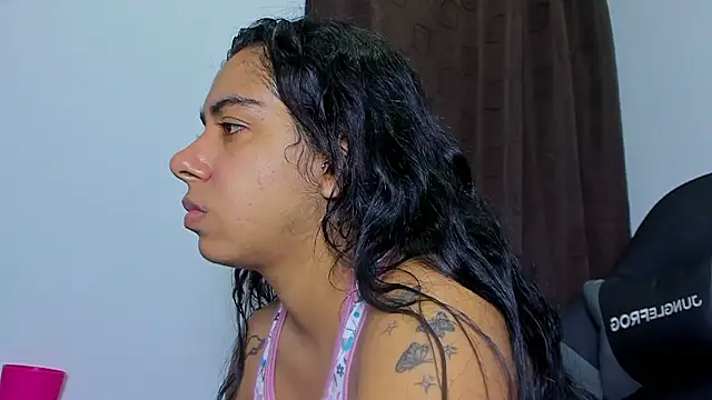 violet and myers online show from February 9, 3:38 pm