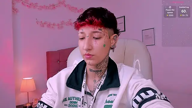 Luci Rose online show from April 12, 10:04 pm