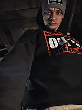 twistafatpipe online show from November 17, 10:21 am