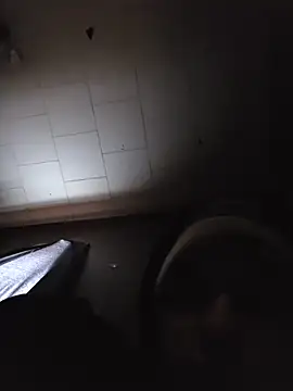 Snapshot of twistafatpipe chatting on January 31, 8:29 pm twistafatpipe online show from January 31, 8:29 pm