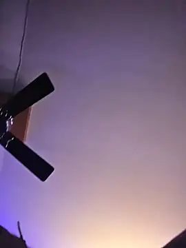 Snapshot of twistafatpipe chatting on February 4, 8:47 pm twistafatpipe online show from February 4, 8:47 pm