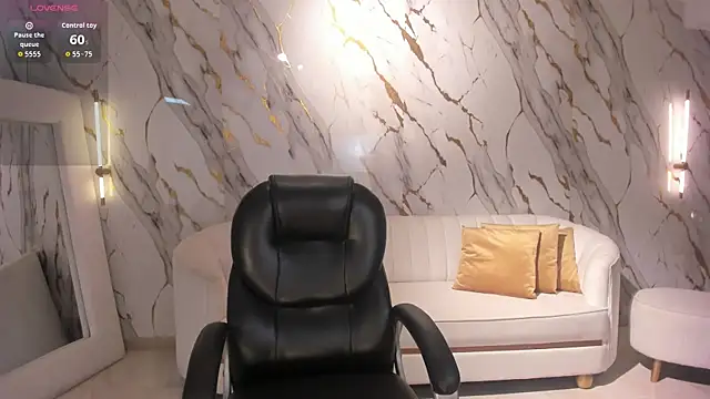 MilaColeman online show from October 29, 2:03 am