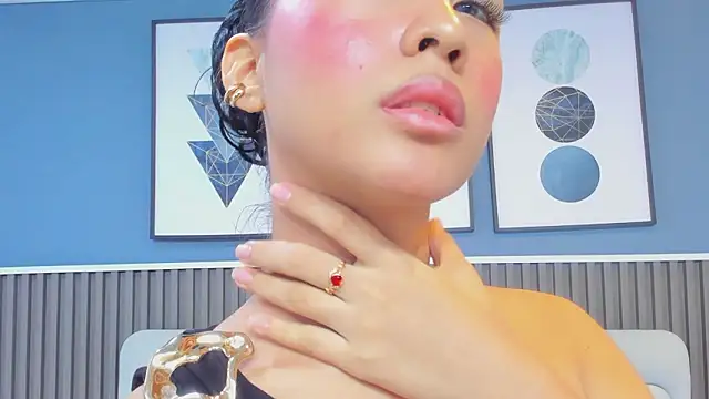 lily  star online show from February 2, 3:38 am