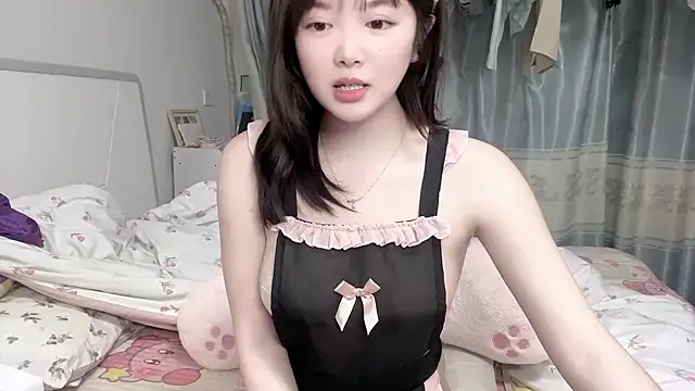 Snapshot of tender-11 chatting on May 12, 12:46 pm tender-11 online show from May 12, 12:46 pm