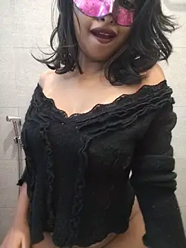 Minu Cam online show from July 12, 4:31 pm