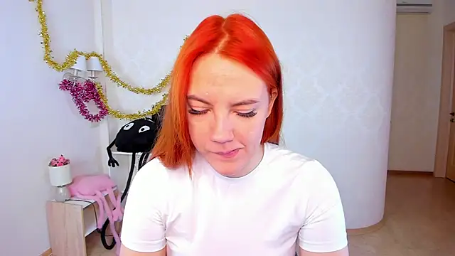 Snapshot of Gingerr_pie chatting on February 9, 4:49 am Gingerr pie online show from February 9, 4:49 am