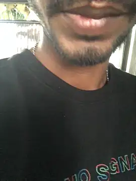 Snapshot of kavi1q1 chatting on October 22, 12:55 am kavi1q1 online show from October 22, 12:55 am