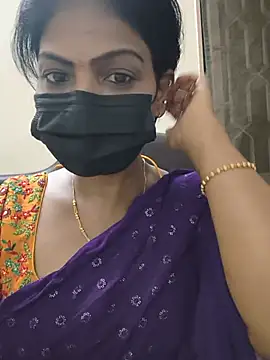 Snapshot of Rithya27 chatting on June 25, 6:01 pm Rithya27 online show from June 25, 6:01 pm