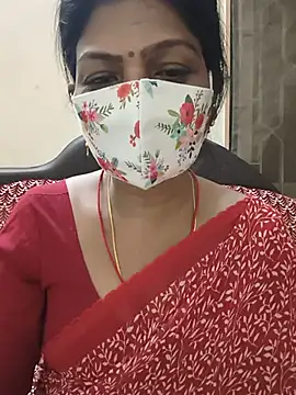 Snapshot of Rithya27 chatting on July 24, 6:39 pm Rithya27 online show from July 24, 6:39 pm