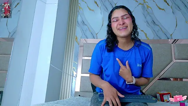 DakotaTylerr online show from March 24, 11:15 am