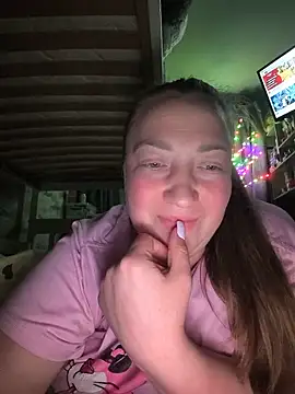 Snapshot of Kiss_Eva chatting on June 13, 9:13 pm Kiss Eva online show from June 13, 9:13 pm