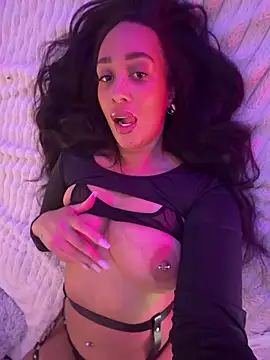CassieBlaze online show from May 12, 9:23 pm