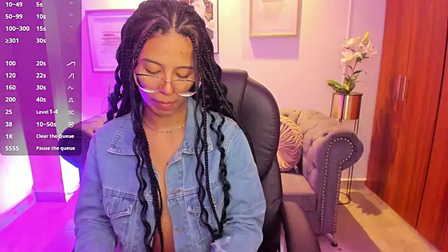 raven stonee online show from November 5, 3:17 am