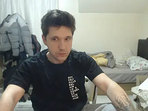 Snapshot of 2handsomemann chatting on March 28, 10:53 pm 2handsomemann online show from March 28, 10:53 pm