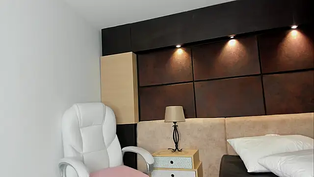 CandelaMartineez online show from October 13, 6:41 pm