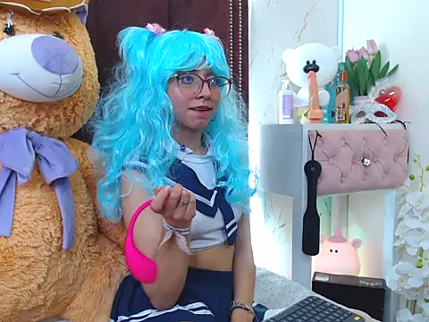 VioletxBloom online show from October 5, 8:40 pm