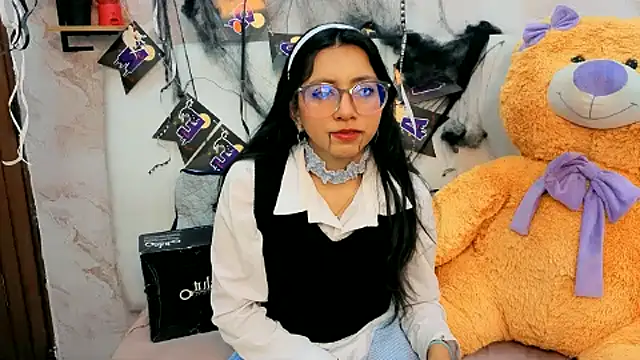 VioletxBloom online show from October 29, 9:38 pm