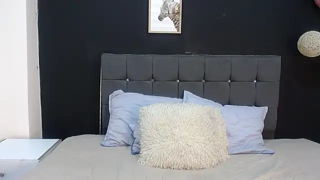 Snapshot of nicolee_8 chatting on September 26, 11:09 pm nicolee 8 online show from September 26, 11:09 pm