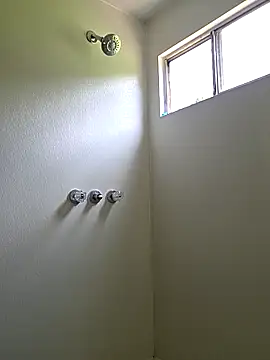 LacyLaurent online show from April 20, 5:48 pm