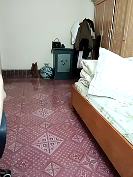 Moona heny online show from November 27, 1:18 am