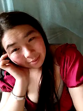 quynhkoolbae online show from November 18, 5:23 am