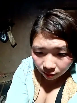 quynhkoolbae online show from December 19, 12:45 pm