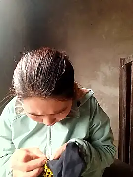 quynhkoolbae online show from January 10, 1:29 am