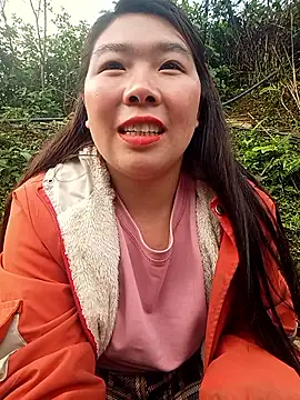 quynhkoolbae online show from March 1, 2:13 am