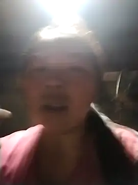 quynhkoolbae online show from March 15, 11:55 pm