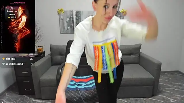 Betty Jone online show from April 11, 7:45 am