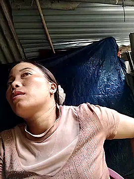 Annaacutee online show from September 12, 5:40 am