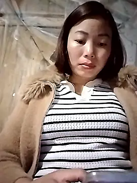 Annaacutee online show from January 15, 1:21 am