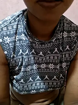 Snapshot of sunny_sweet chatting on June 30, 5:08 am sunny sweet online show from June 30, 5:08 am