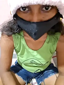 Snapshot of sunny_sweet chatting on July 25, 12:58 pm sunny sweet online show from July 25, 12:58 pm