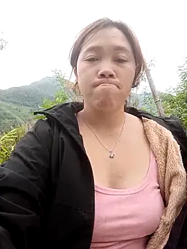 miumiu 00 online show from October 22, 2:12 am