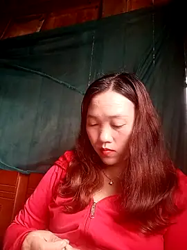 miumiu 00 online show from December 5, 4:10 am