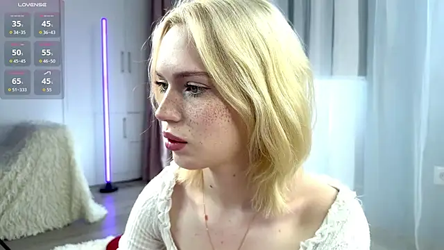 GlaydsLeveto online show from March 27, 4:40 am