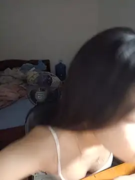 Snapshot of Katanh chatting on June 16, 6:05 am Katanh online show from June 16, 6:05 am