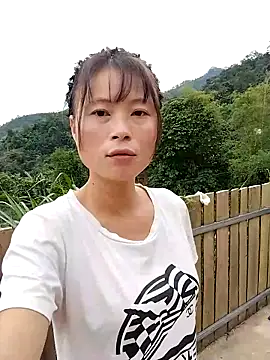 linda bae00 online show from October 6, 1:47 am