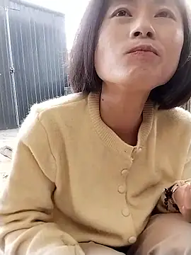 linda bae00 online show from January 9, 1:52 am