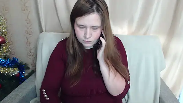 Snapshot of AdelinaLawson chatting on February 11, 4:22 am AdelinaLawson online show from February 11, 4:22 am