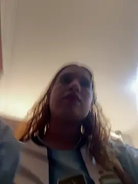 Snapshot of olivia_jass chatting on July 8, 11:48 am olivia jass online show from July 8, 11:48 am