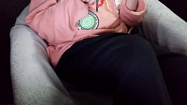 Snapshot of fetishslut4u chatting on September 25, 5:00 am fetishslut4u online show from September 25, 5:00 am